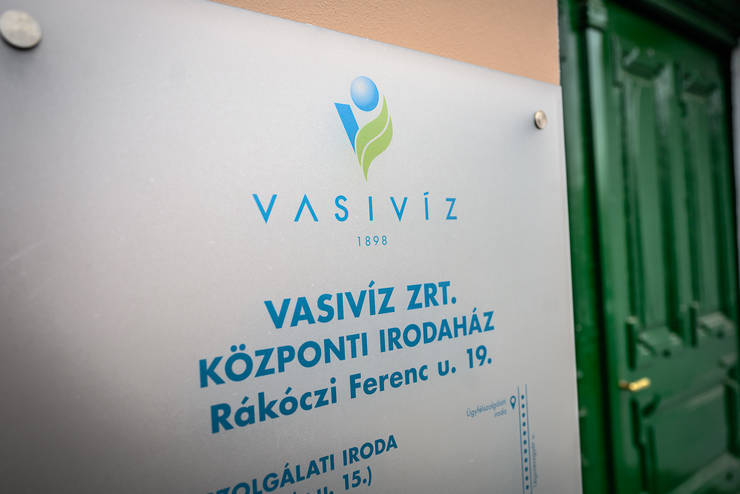 VASIVZ: vizsglatot indtott a hatsg a vezrigazgat szakmai tapasztalata miatt