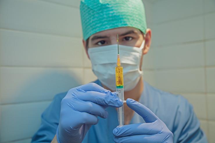Orszgos tisztiforvos: oktber 20-tl lesz elrhet az influenza elleni vdolts