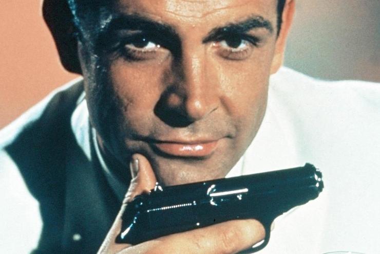 Sean Connery Bond-pisztolya 75 millirt kelt el