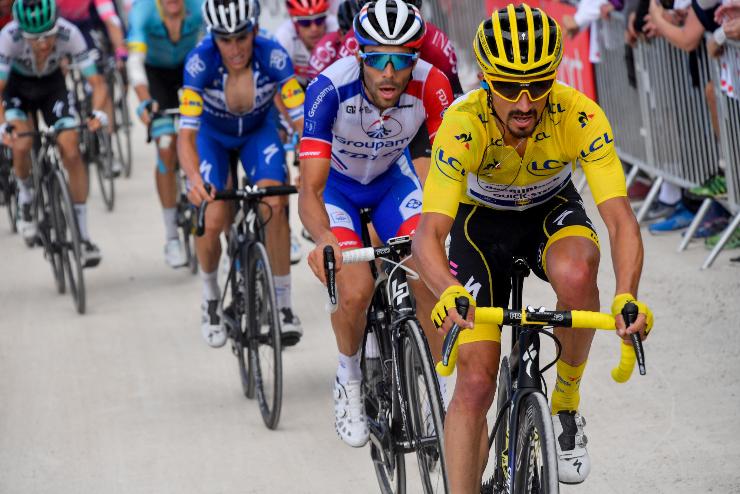 Tour de France: A szervezk korbbra hoznk a jv vi rajtot