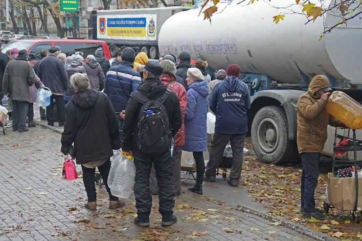 Srgssgi seglyt vitt az ukrajnai Herszonba az kumenikus Seglyszervezet