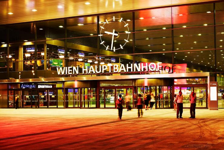 Eurpa msodik legjobb plyaudvara a bcsi Hauptbahnhof