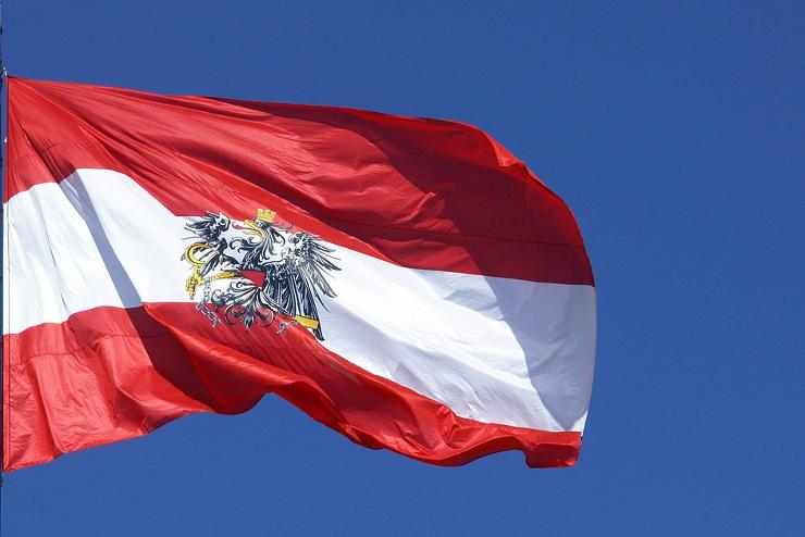 Ausztria: országos zárás maximum 20 napig, jövőre kötelező lesz az oltás