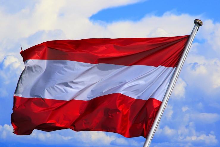 Nincs újabb lazítás Ausztriában: legalább húsvétig nem nyitnak ki a vendéglők és a szállodák