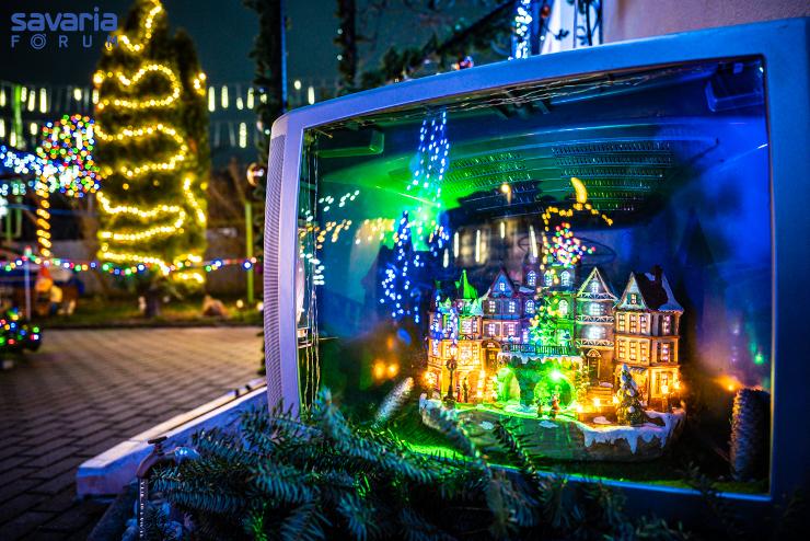 Gyermekszemekben ragyogó karácsonyi fények: látogatás a balogunyomi mesekertben