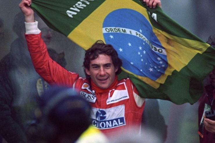 64 ve szletett Ayrton Senna