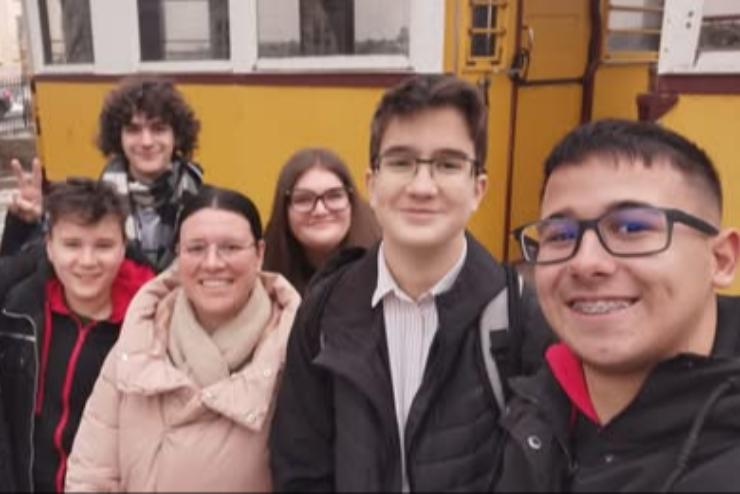 Paragvárisok látogattak el a Smidt Múzeumba