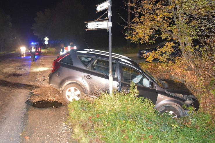 Négy sérült Kőszegnél - Audi hajtott KIA elé a 87-esen