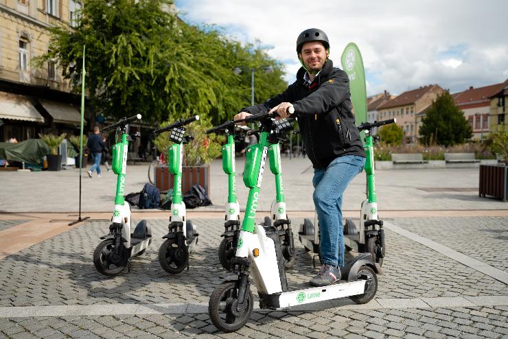 Vrosszerte megjelentek a klcsnzhet elektromos rollerek