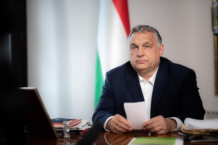 Orbán: hétfőn nyitnak az óvodák és az alsó tagozatosok visszaülnek az iskolapadba