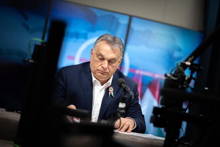 Orbán Viktor az infláció legalább megfelezésére kérte a jövő év végére a jegybankelnököt és utasította a pénzügyminisztert
