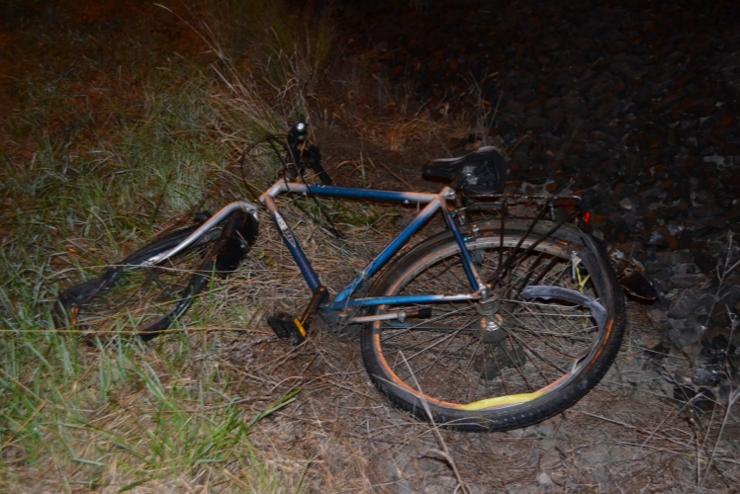 Keresi a rendőrség a sínen hagyott kerékpár tulajdonosát