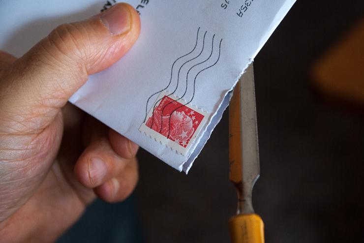 Megkezdődött a családi adó-visszatérítés postai kézbesítése