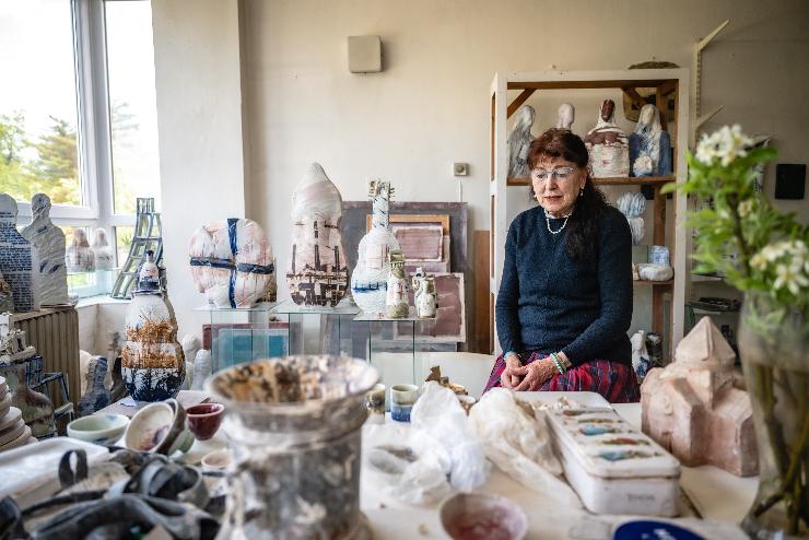 Női Vonal – egy keramikusművész életútja