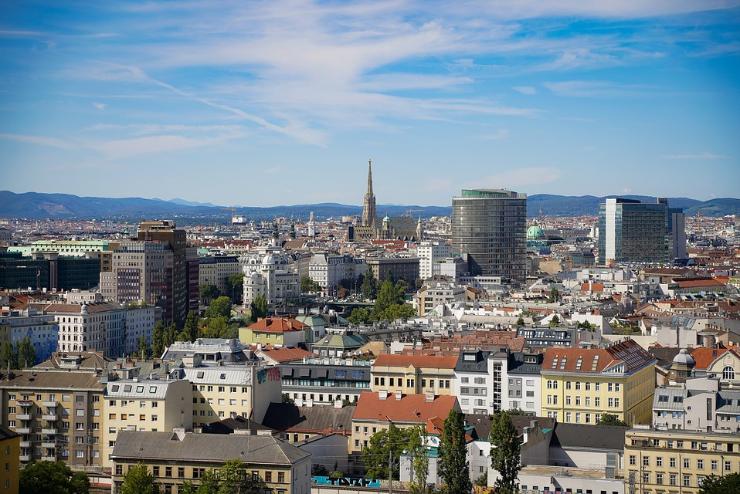 Ausztriában júniusig meghosszabbítják a gazdasági válságtámogatásokat