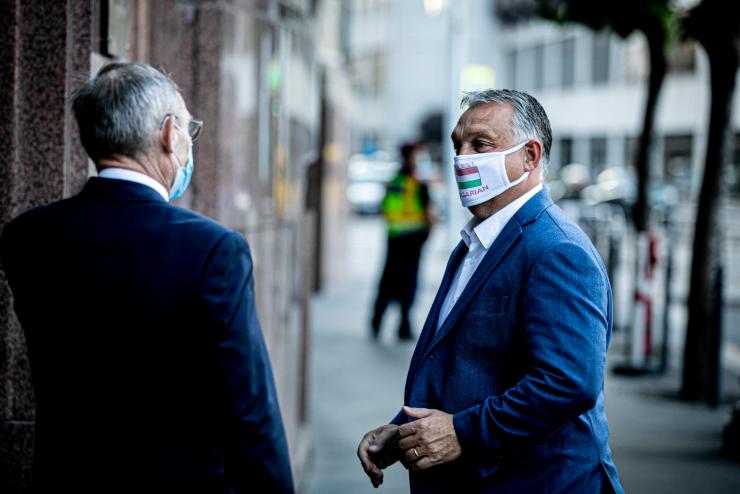 Orbán Viktor: fel kell készülni, hogy a fertőzöttek száma lesz még magasabb is