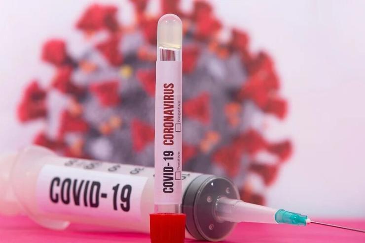 Már lehet a koronavírus elleni oltásra regisztrálni az interneten