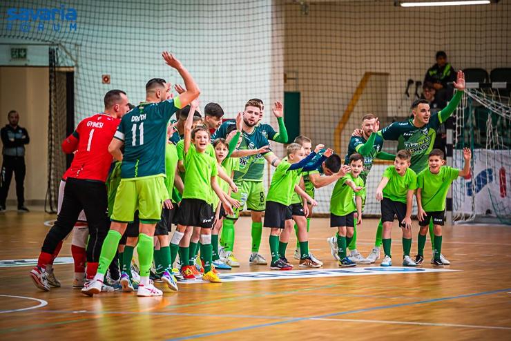 Futsal: remek kezds, gyztes Berettyjfalu elleni derbivel nyitotta a fels-hzi rjtszst a Halads
