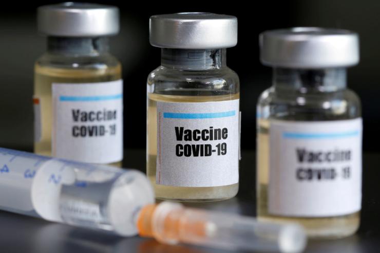 Az egyik amerikai gygyszergyr oktberre gr vakcint