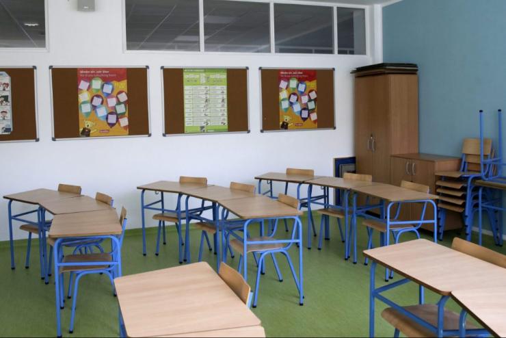 Koronavírus: bezárják a szlovák középiskolákat