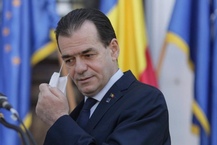 A román kormányfő vírusterjesztőknek nevezte a bulizó fiatalokat