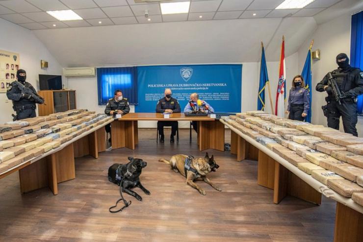 Fl tonna kokaint foglaltak le Horvtorszgban