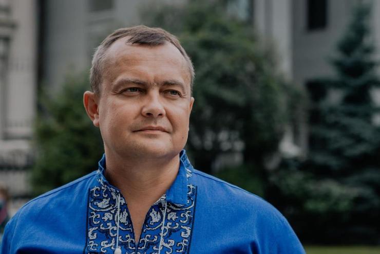 Lemondott mandátumáról az ukrán kormánypárti képviselő, aki a háború közepette a Maldív-szigetekre utazott