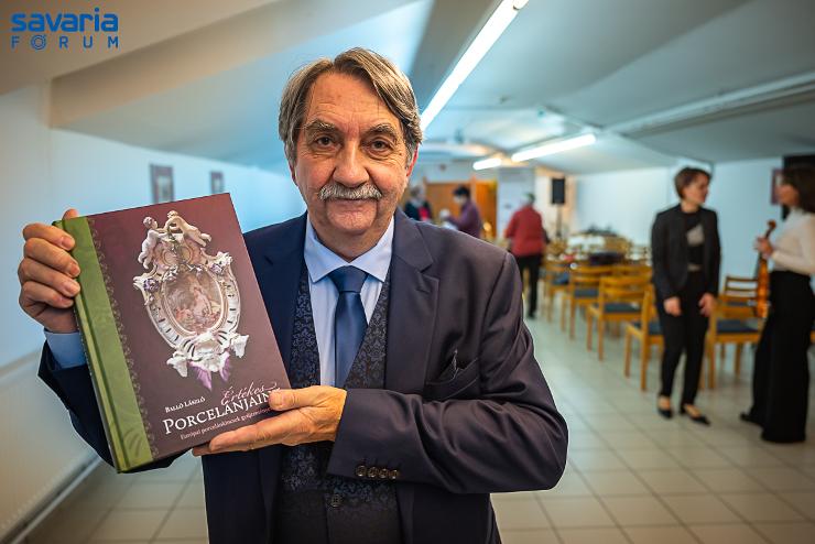 Élettel megtöltött porcelános csodavilág: bemutatták Balló László új kötetét