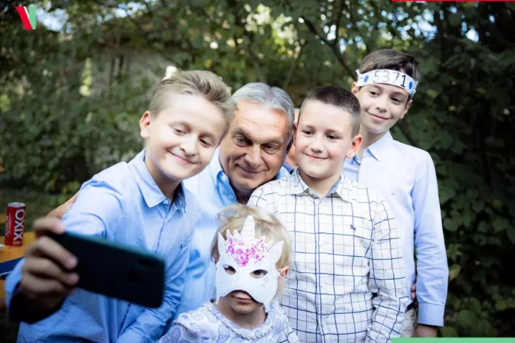 Orbán Viktor: célom, hogy a gyermeket vállaló családok jobban éljenek, mint a nem vállalók