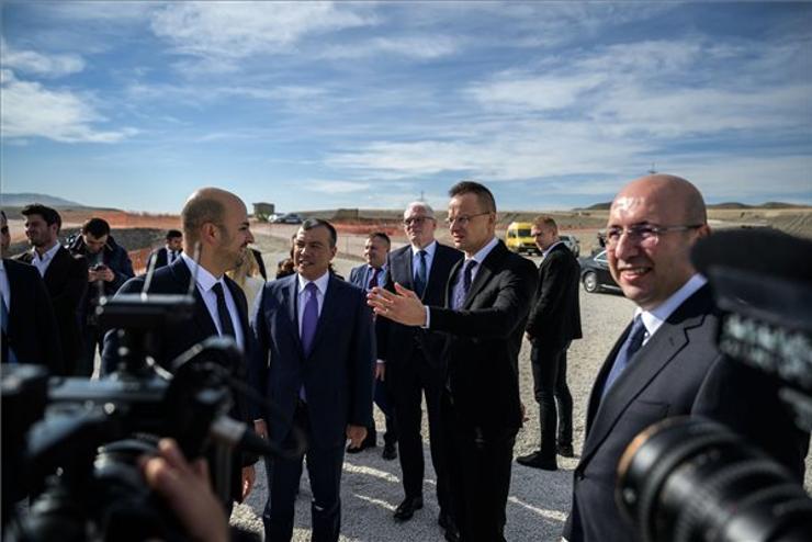 Magyar vállalat építi újjá Azerbajdzsánban a Soltanlit