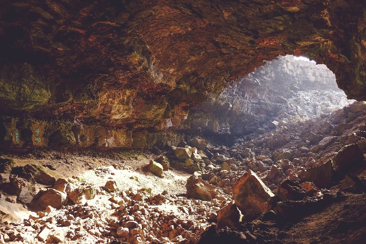 Ezer mter mlyen fedeztek fel jabb barlangot szlovn barlangszok