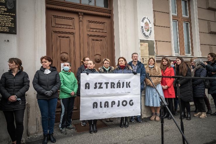 Pozitv hreket kr Szombathelyi Tankerleti Kzpont az iskolktl