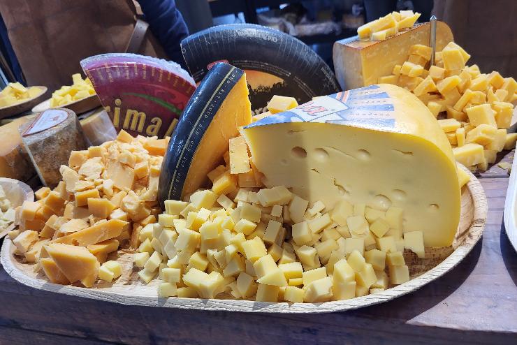 Taroltak a magyar sajtklnlegessgek